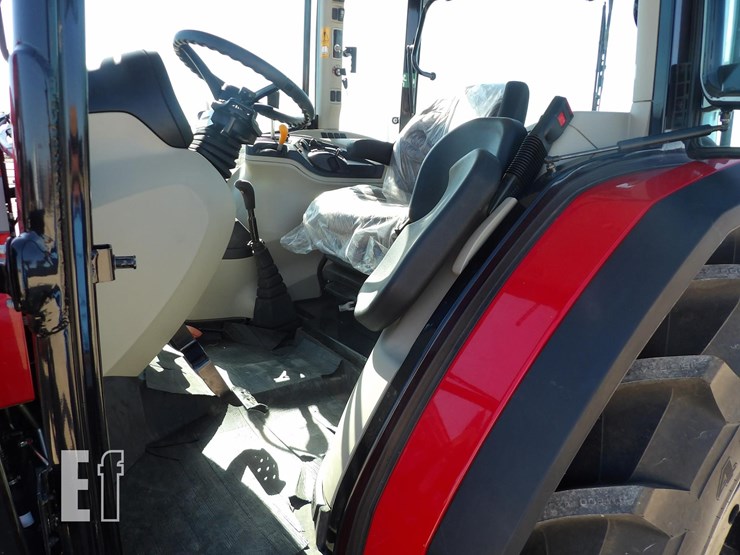 2024-massey-ferguson-4710-image-23