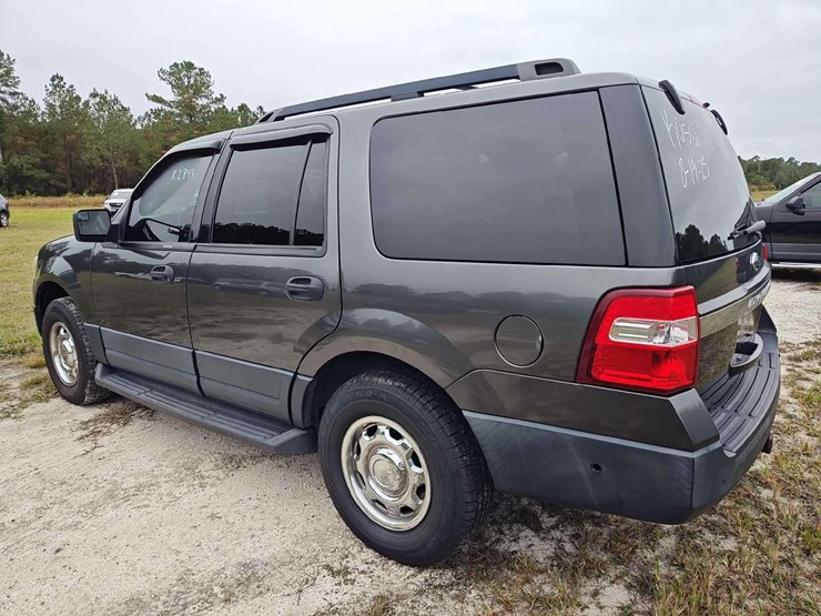 2016-ford-expedition-image-6