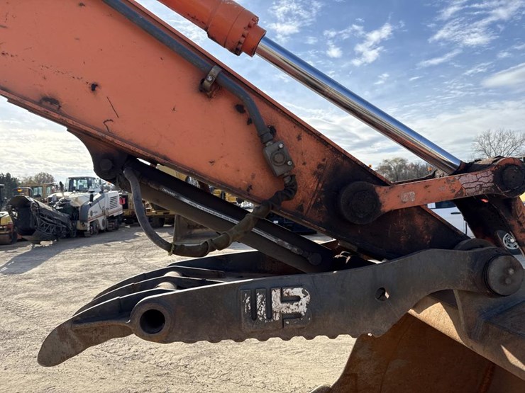 #1882-•-2012-hitachi-350lc-excavator-image-16