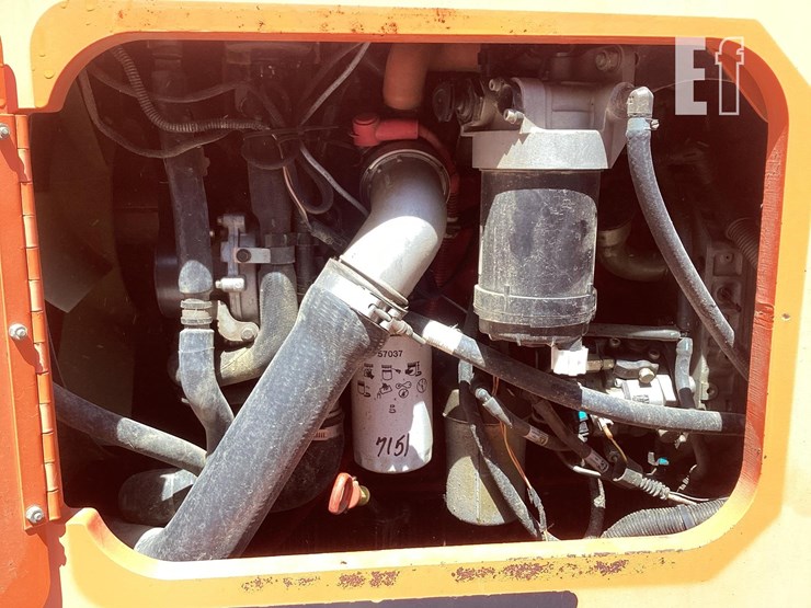 2017-sky-trak-10054-image-11