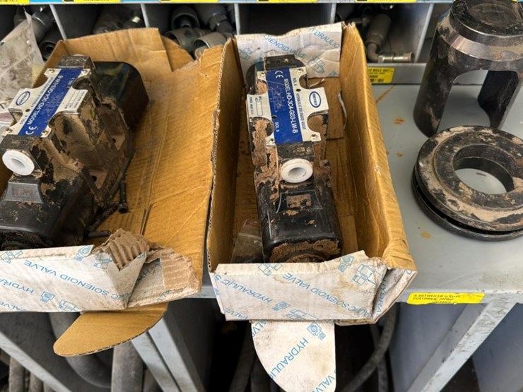 #4707-•-hydraulic-hoses-and-parts-image-15