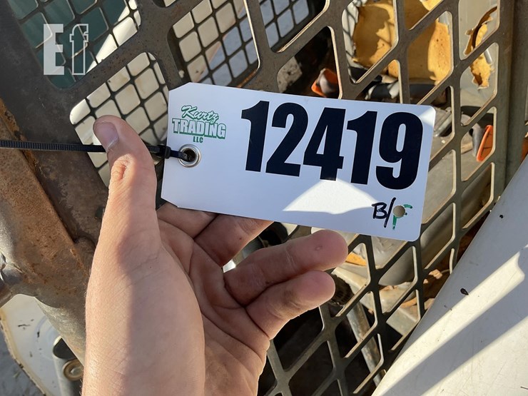 2005-bobcat-t300-image-21