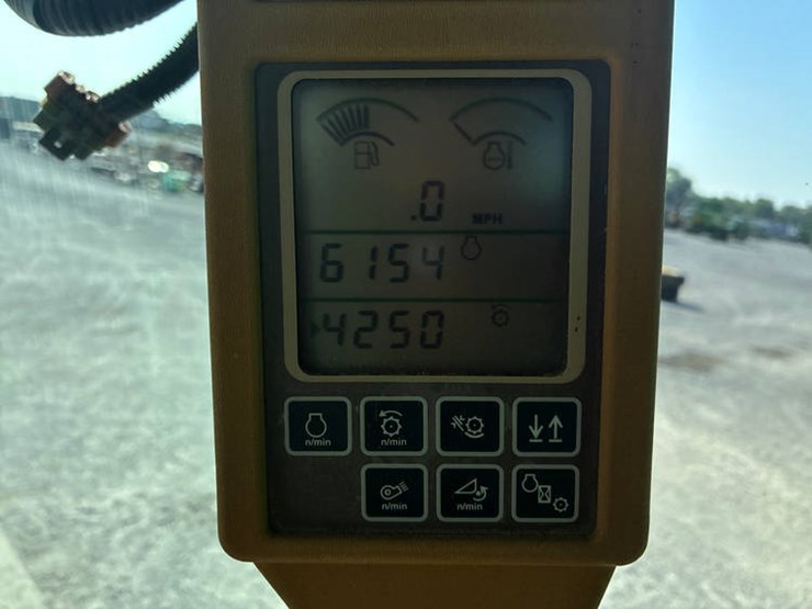 2001-john-deere-9750-image-113