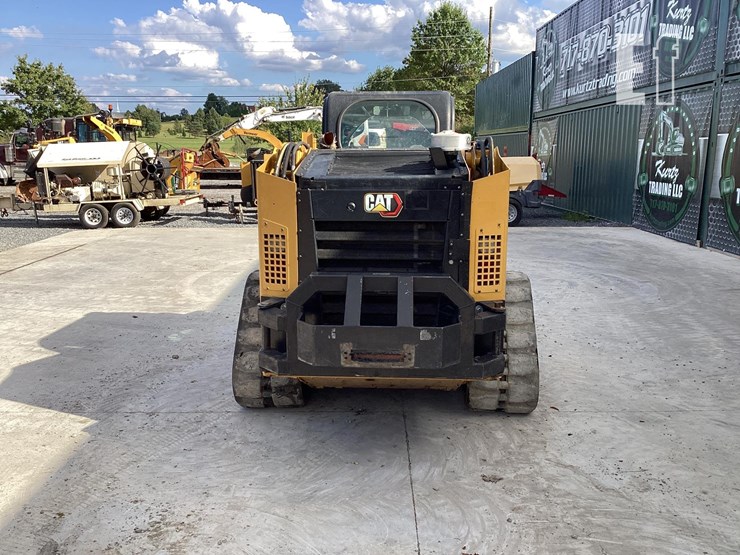 2022-caterpillar-279d3-image-3