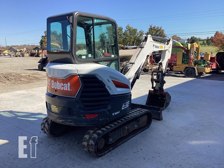 2021-bobcat-e32i-image-4
