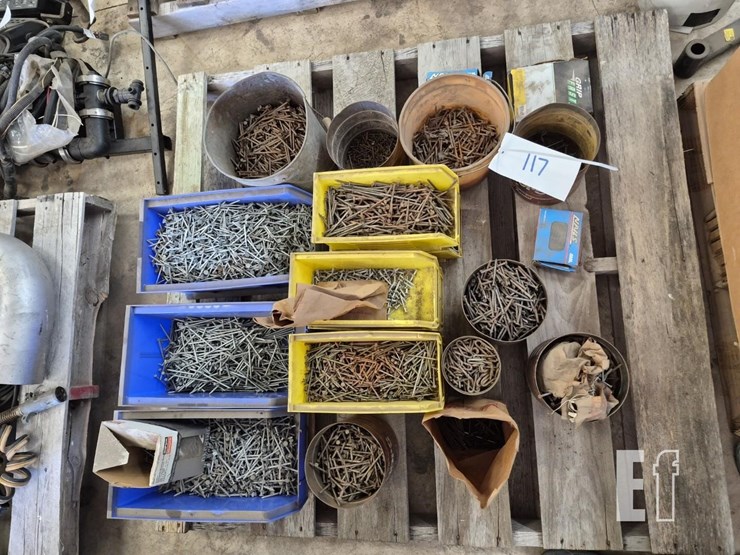 pallet-nails-image-1