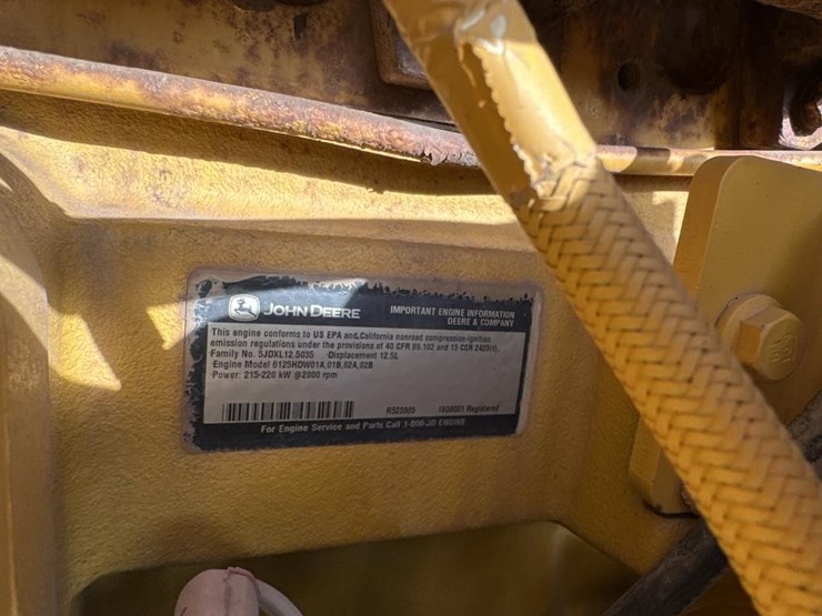 2006-deere-744j-image-28