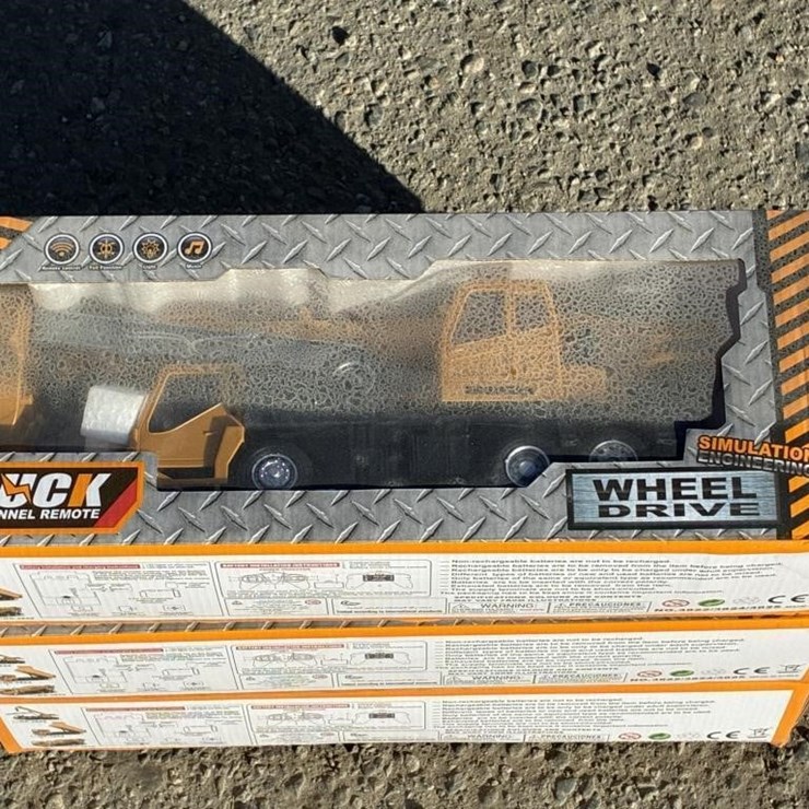 Remote Control Crane Toy (QTY 3)