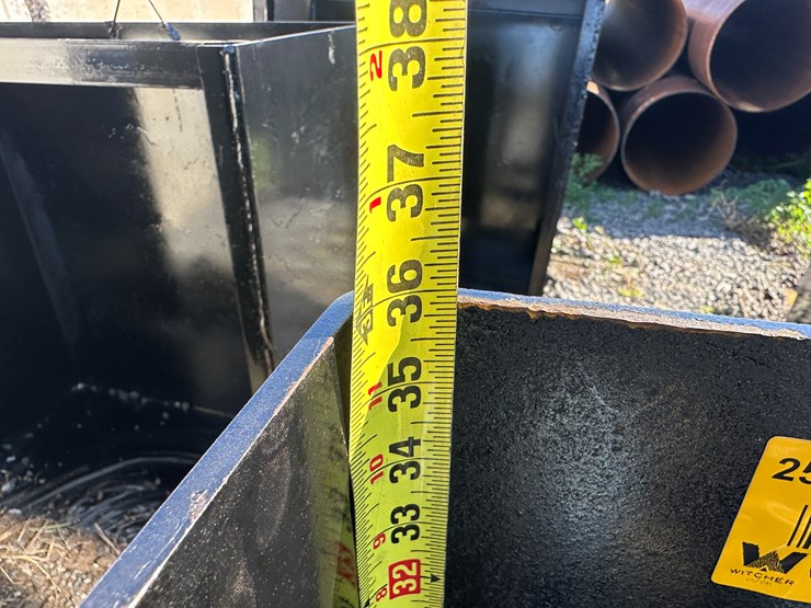 #32733-•-3'x3'-flashboard-pipe-riser-image-8