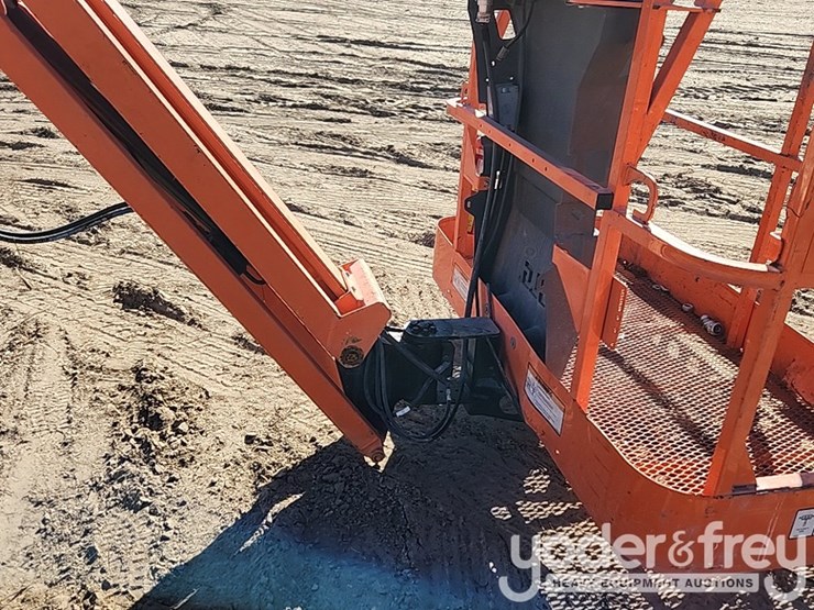 2008-jlg-e450aj-image-9