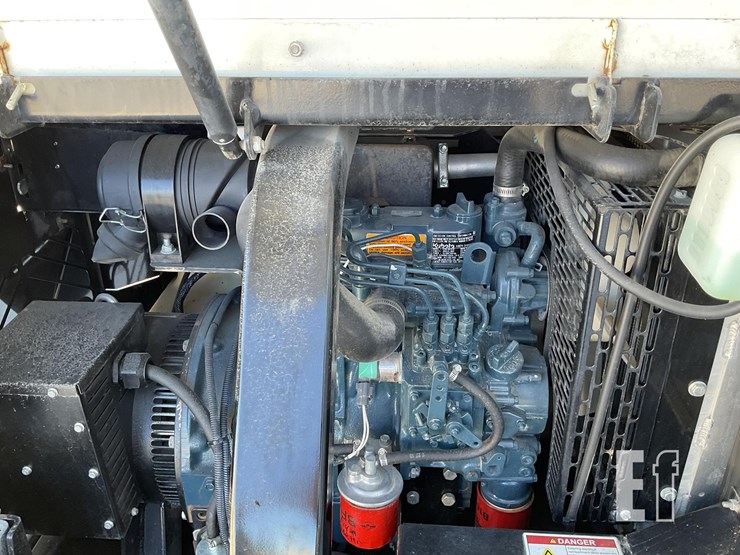 2019-allmand-bros-night-lite-v-series-image-11