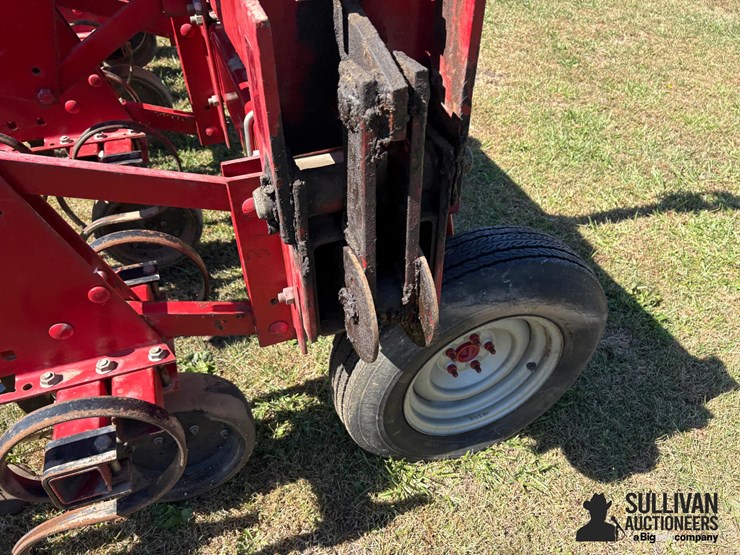 case-ih-183-image-19