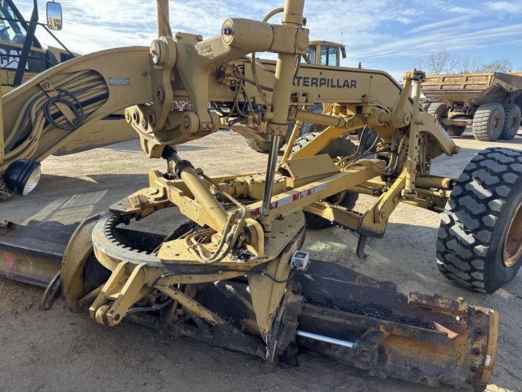 1984-caterpillar-140g-image-15