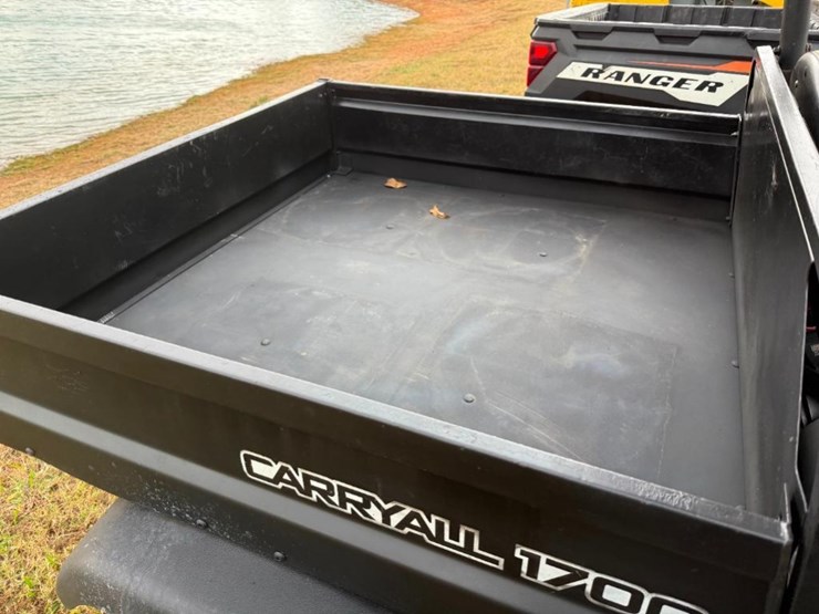 club-car-carryall-1700-image-9