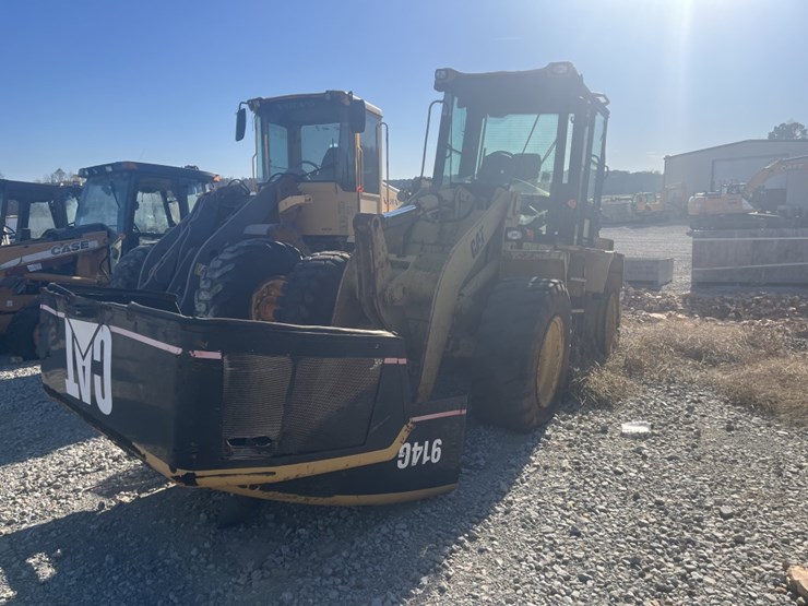 caterpillar-914g-image-1