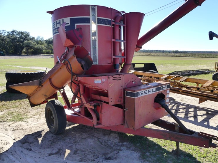 gehl-125-image-2