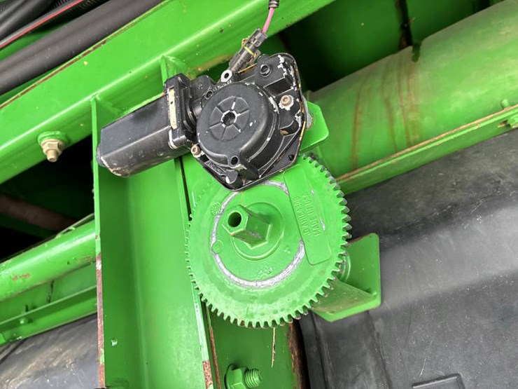 2001-john-deere-9750-image-70