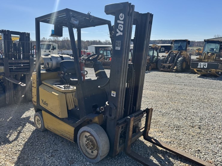 #4671-•-yale-50-fork-lift-image-2
