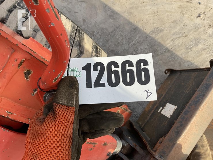 2018-kubota-ssv65-image-20