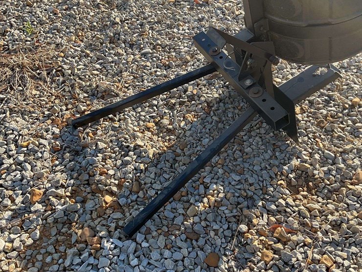 atv-seed-spreader,-no-motor-image-3