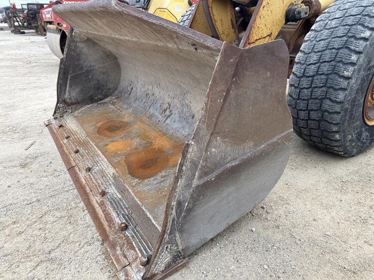 1988-caterpillar-936e-image-9