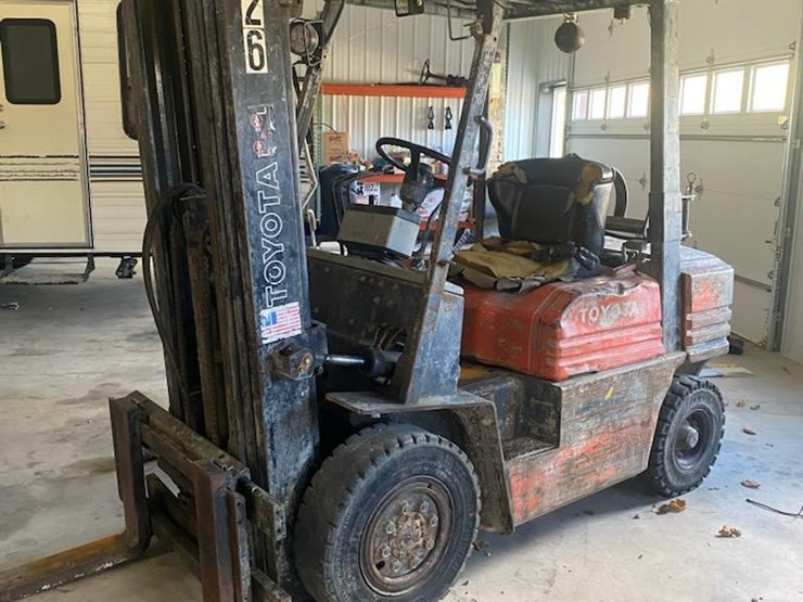 #1362-•-toyota-5-series-forklift*-image-2