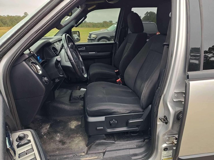 2017-ford-expedition-image-20