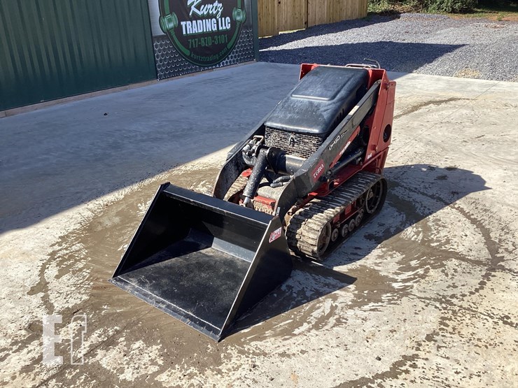 2014-toro-dingo-tx427w-image-8