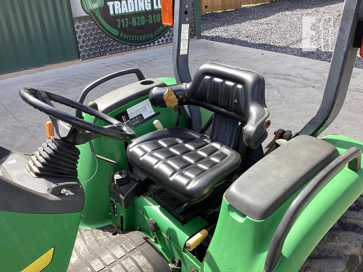 1999-john-deere-4200-image-12