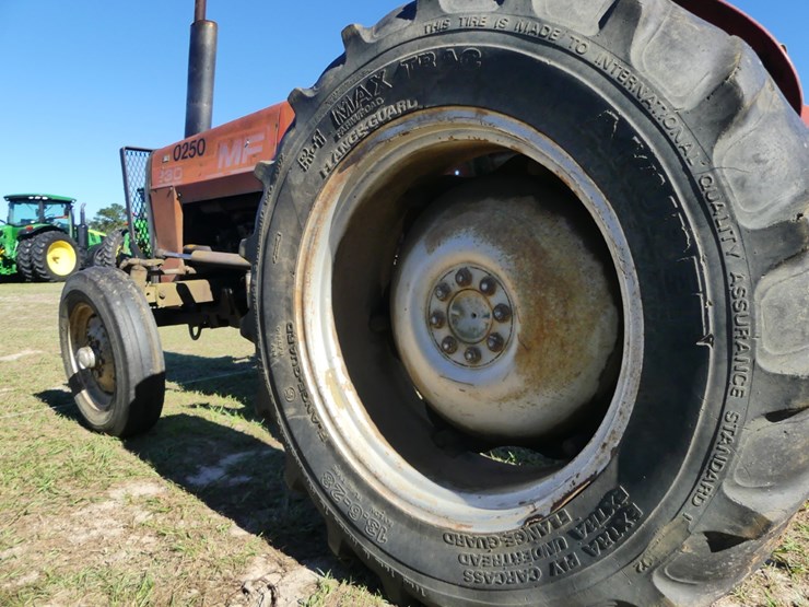 massey-ferguson-230-image-7