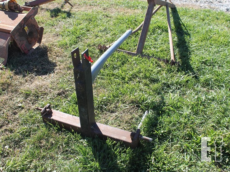 3pt-hay-spear-image-2