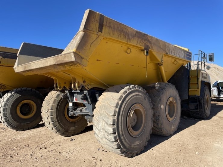 2021-komatsu-hm400-image-4