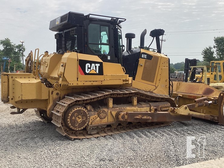 2018-caterpillar-d7e-image-6
