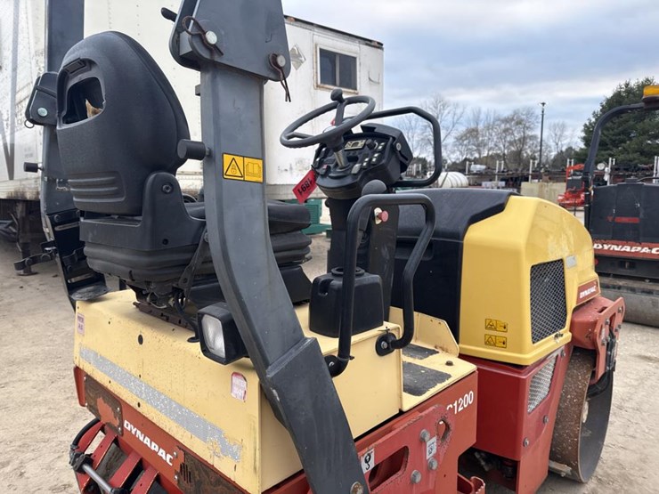 #1891-•-2011-dynapac-cc12000-roller-image-20