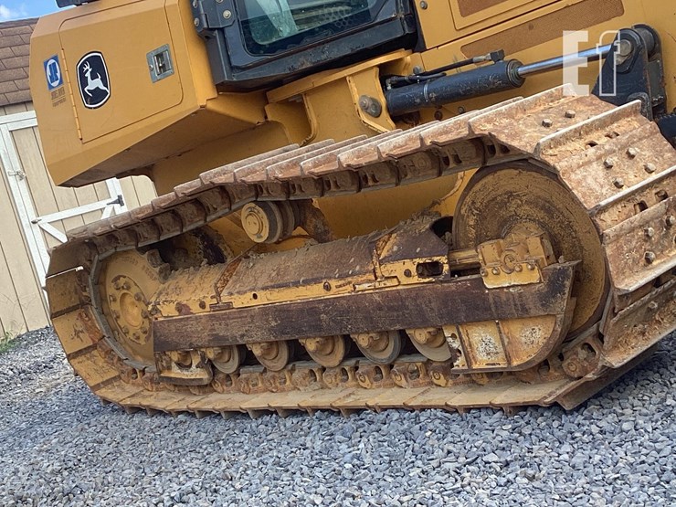 2017-deere-550k-lgp-image-12