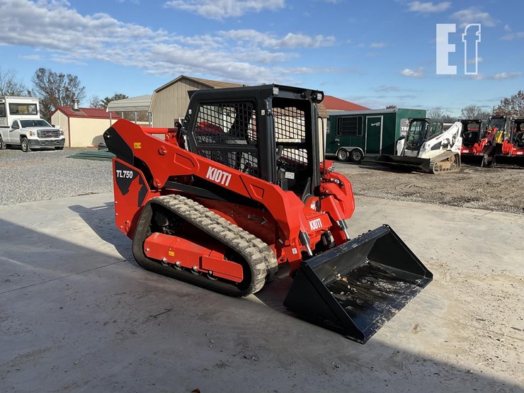 2025-kioti-tl750-image-6