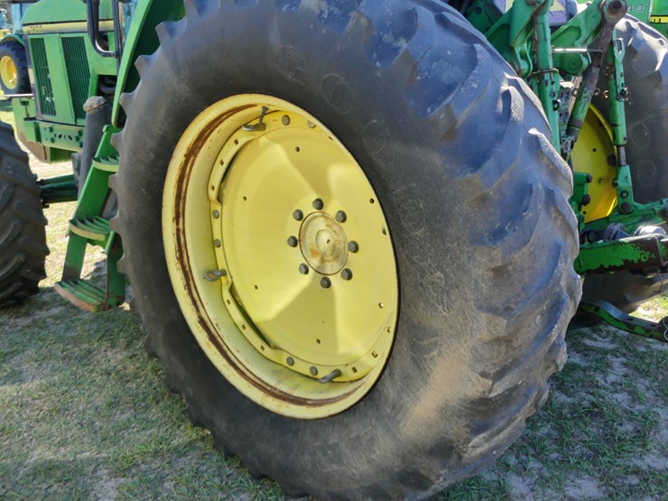 1995-john-deere-7400-image-11