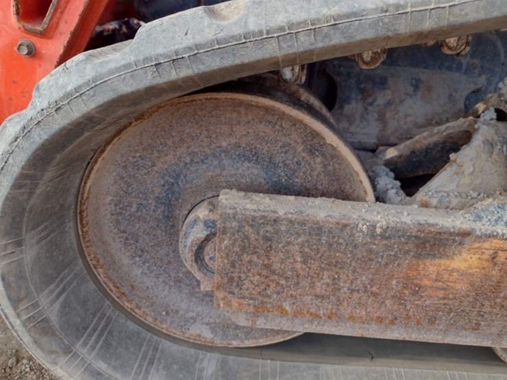 kubota-svl75-2-image-32