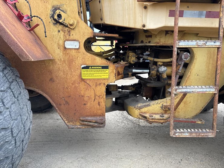 1988-caterpillar-936e-image-31