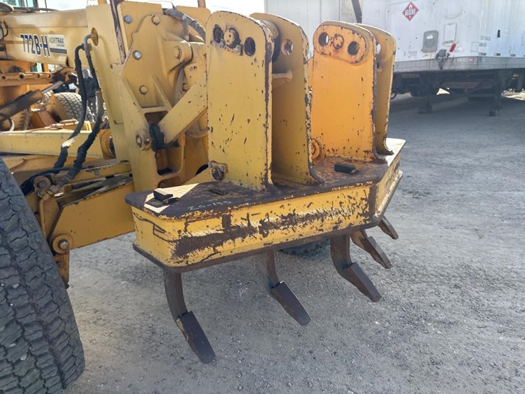 1989-john-deere-6-image-10