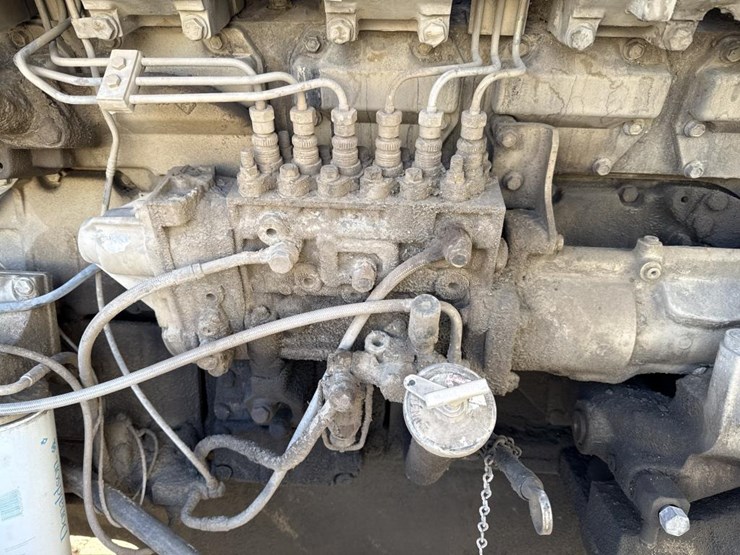 cummins-qst30-image-13