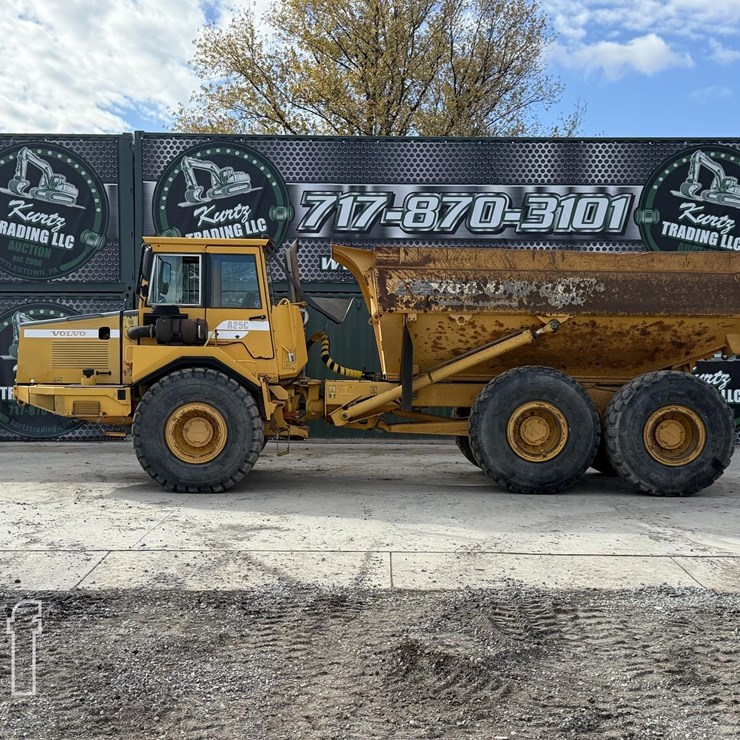 2001 VOLVO A25C