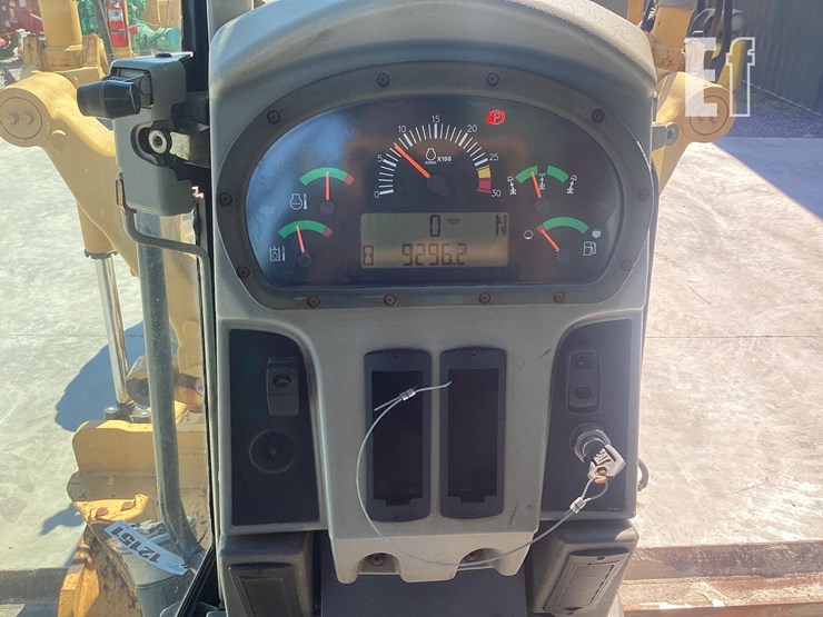 2009-caterpillar-140m-image-20