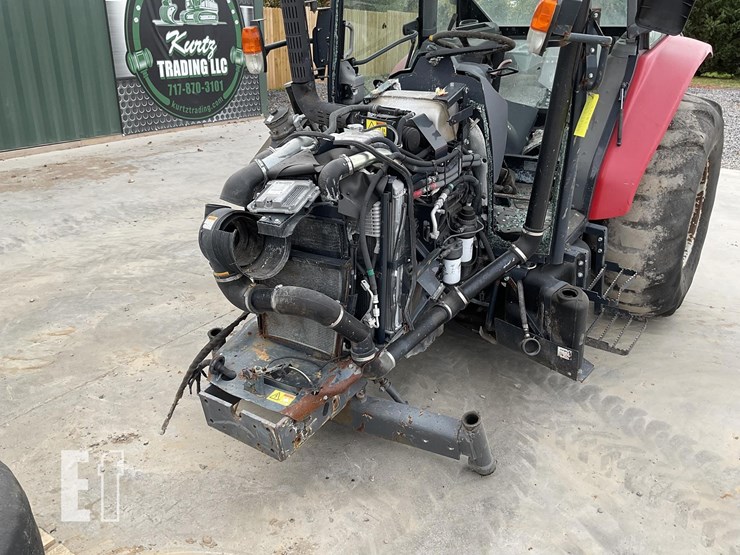 2022-massey-ferguson-4607m-image-9