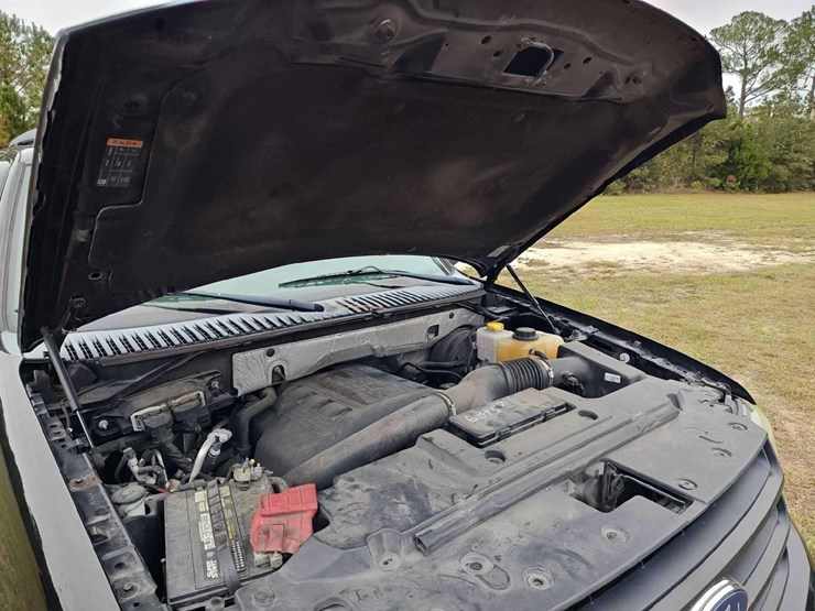 2016-ford-expedition-image-13