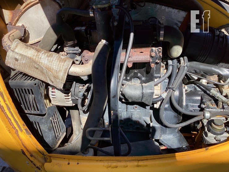 2007-jcb-8040-image-13