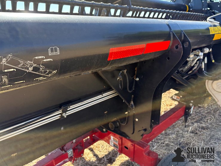 2018-mac-don-fd135-image-12