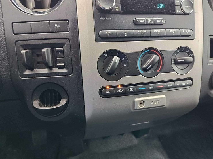 2016-ford-expedition-image-23