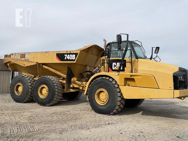 2013-caterpillar-740b-image-6