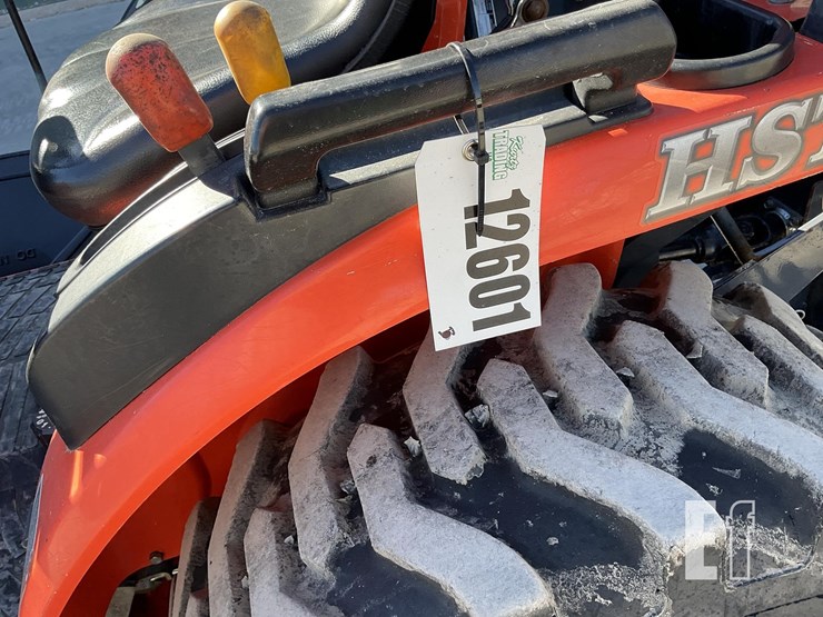 2010-kubota-b2620-image-22